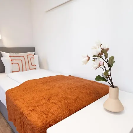 Dwellstay - Zuse Hoefe Bad Hersfeld Exterior photo