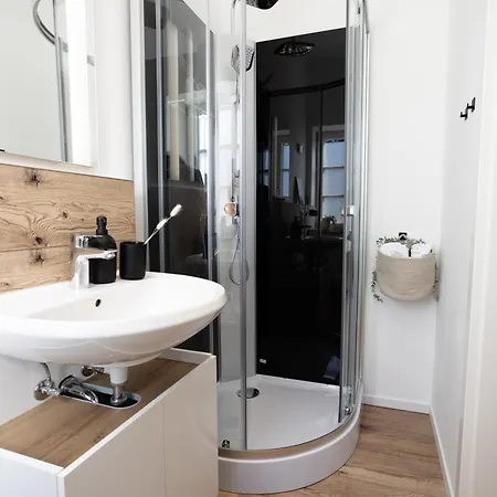 Dwellstay - Zuse Hoefe Bad Hersfeld Room photo