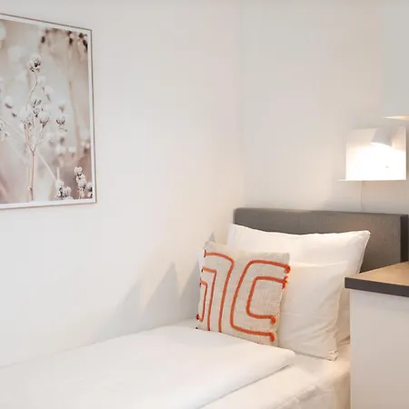 Dwellstay - Zuse Hoefe Bad Hersfeld Room photo
